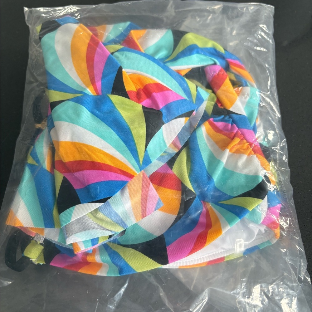 Sunshine 79 Hang Loose Bandeau Tankini Top - Picture 4 of 6
